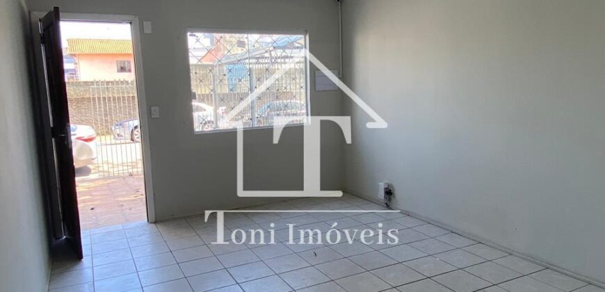 SOBRADO á Venda entre 3e 4 Avenida no centro de Balneário  Camboriú