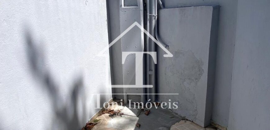 SOBRADO á Venda entre 3e 4 Avenida no centro de Balneário  Camboriú