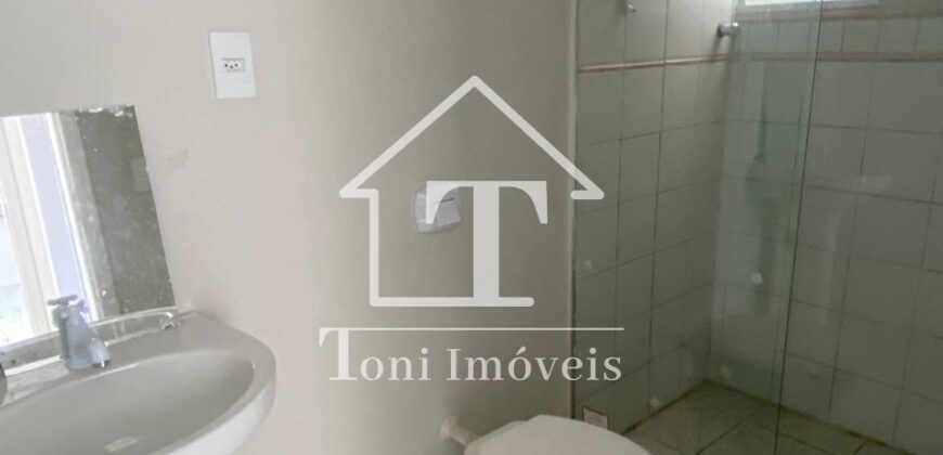 SOBRADO á Venda entre 3e 4 Avenida no centro de Balneário  Camboriú