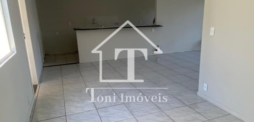 SOBRADO á Venda entre 3e 4 Avenida no centro de Balneário  Camboriú