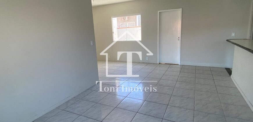 SOBRADO á Venda entre 3e 4 Avenida no centro de Balneário  Camboriú