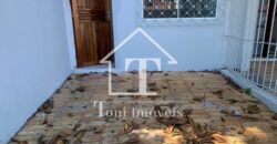 SOBRADO á Venda entre 3e 4 Avenida no centro de Balneário  Camboriú