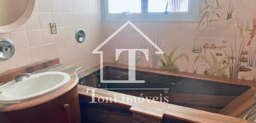 A VENDA – Excelente Cobertura  Frente Mar em  Balneário Camboriú – Edifício  Apollo 11