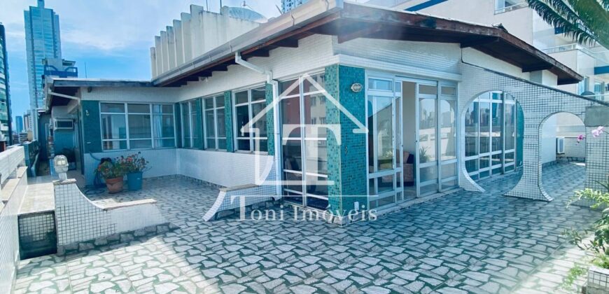 A VENDA – Excelente Cobertura  Frente Mar em  Balneário Camboriú – Edifício  Apollo 11