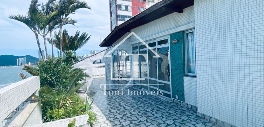 A VENDA – Excelente Cobertura  Frente Mar em  Balneário Camboriú – Edifício  Apollo 11