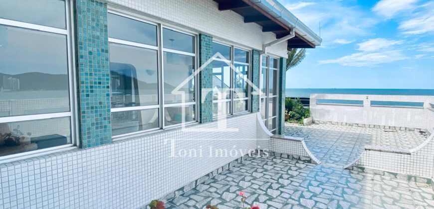 A VENDA – Excelente Cobertura  Frente Mar em  Balneário Camboriú – Edifício  Apollo 11