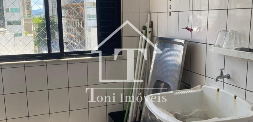 Alto Padrão, Andar Alto e Sacada com Churrasqueira: Conforto e Praticidade em Cada Detalhe